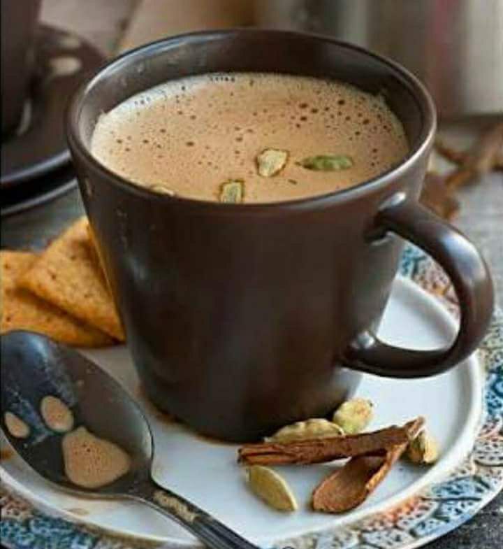 Масала чай - индийский чай с молоком и специями